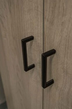 Berenson Metro Pack Of (25) - 1-3/16 Inch Square Cabinet Knobs / Square Drawer Knobs With Mounting Hardware Chrome -Cabinet Hardware Store Berenson20Metro2001