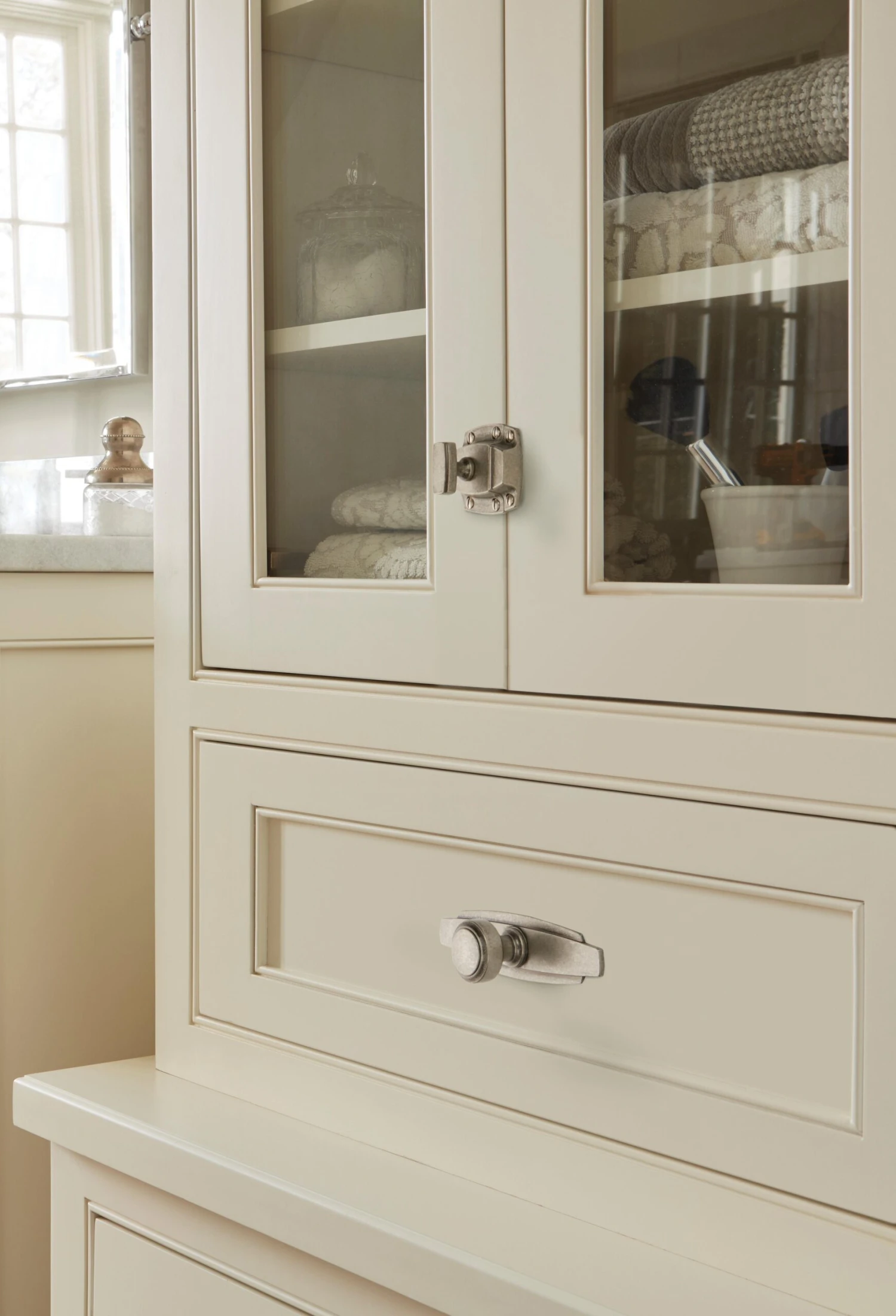 Amerock Highland Ridge 1-3/5" Designer Latch Polished Nickel 16 Amerock Highland Ridge 1-3/5" Designer Latch Polished Nickel - Image 14