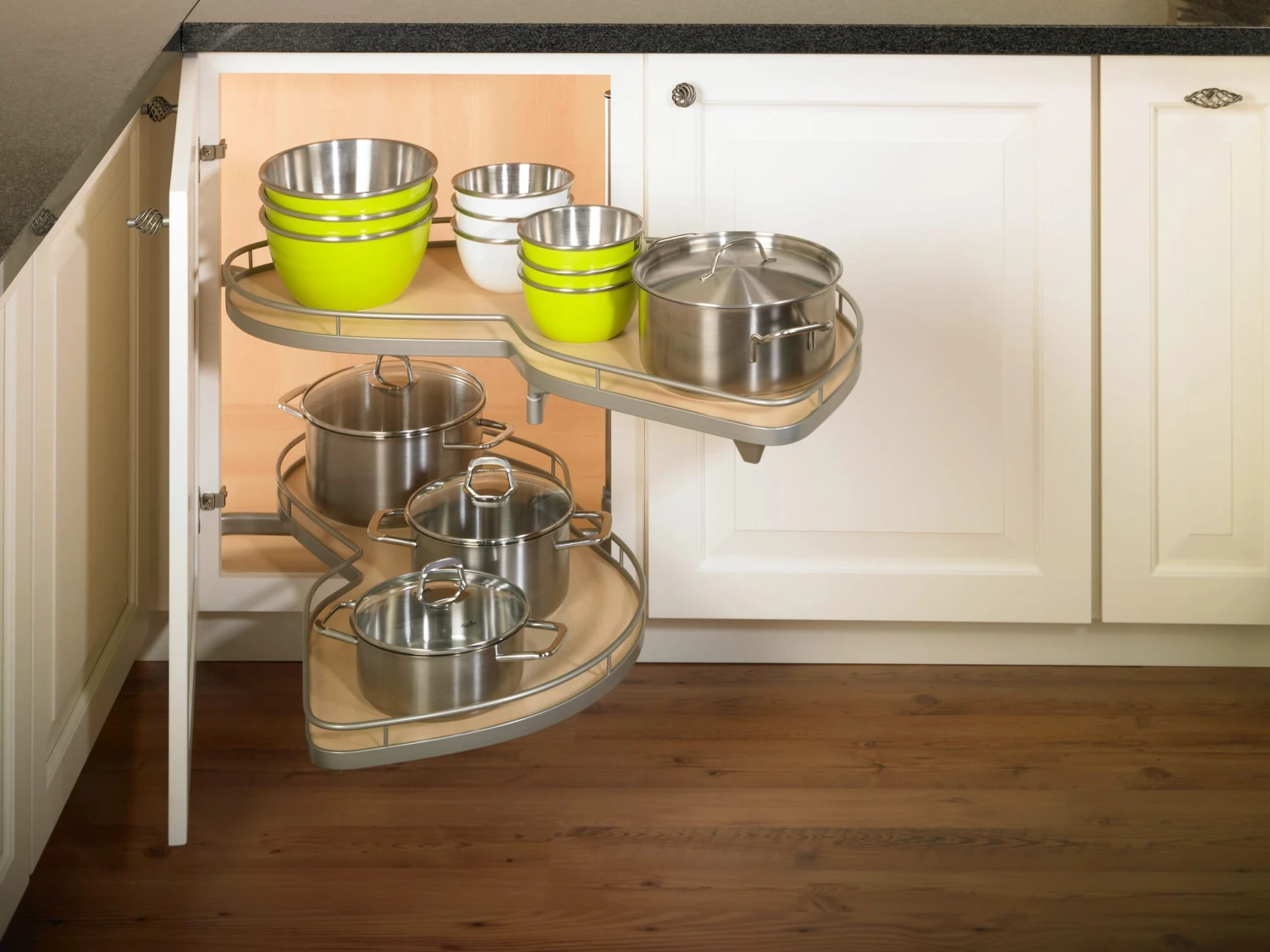 Kessebohmer LeMans Left Swing 32-1/4 Inch Wide Blind Corner Organizer Chrome / Maple 4 Kessebohmer LeMans Left Swing 32-1/4 Inch Wide Blind Corner Organizer Chrome / Maple - Image 2