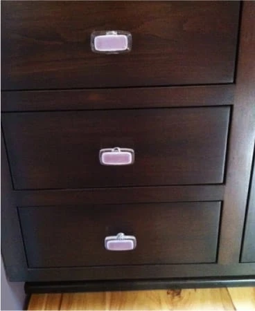 Sietto Reflective 2 Inch Rectangular Cabinet Knob Polished Chrome 4 Sietto Reflective 2 Inch Rectangular Cabinet Knob Polished Chrome - Image 2