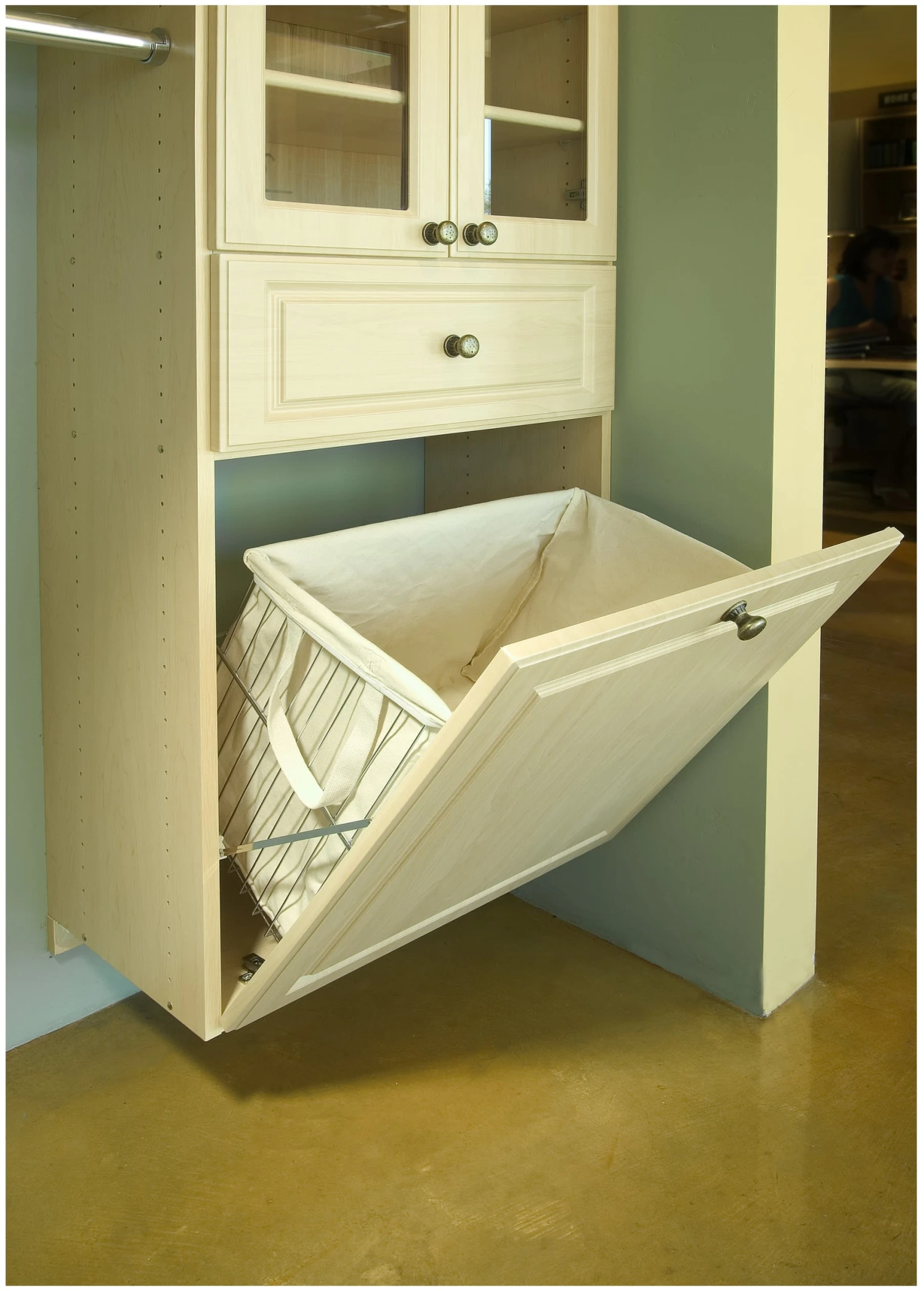 Rev-A-Shelf CTOHLSL Series Cloth Hamper Bag For 16 Inch Tilt Out Hamper Tan 4 Rev-A-Shelf CTOHLSL Series Cloth Hamper Bag For 16 Inch Tilt Out Hamper Tan - Image 2