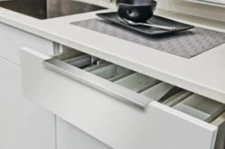 Richelieu 22 Inch Long Finger Cabinet Pull Stainless Steel -Cabinet Hardware Store richelieu bp57622a alternate image 1612