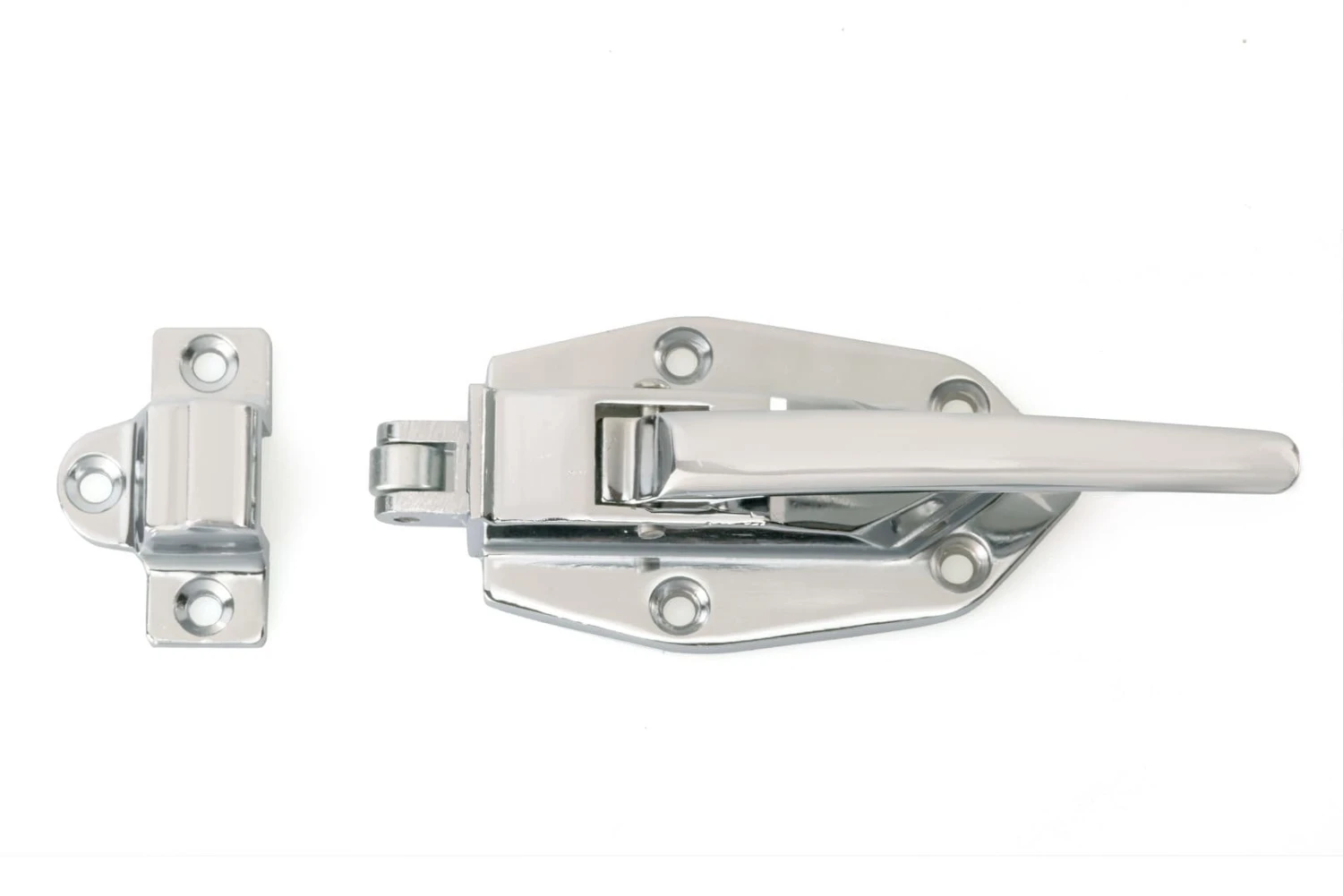 Richelieu 4-29/32" Long Roller Ice Chest Catch Chrome