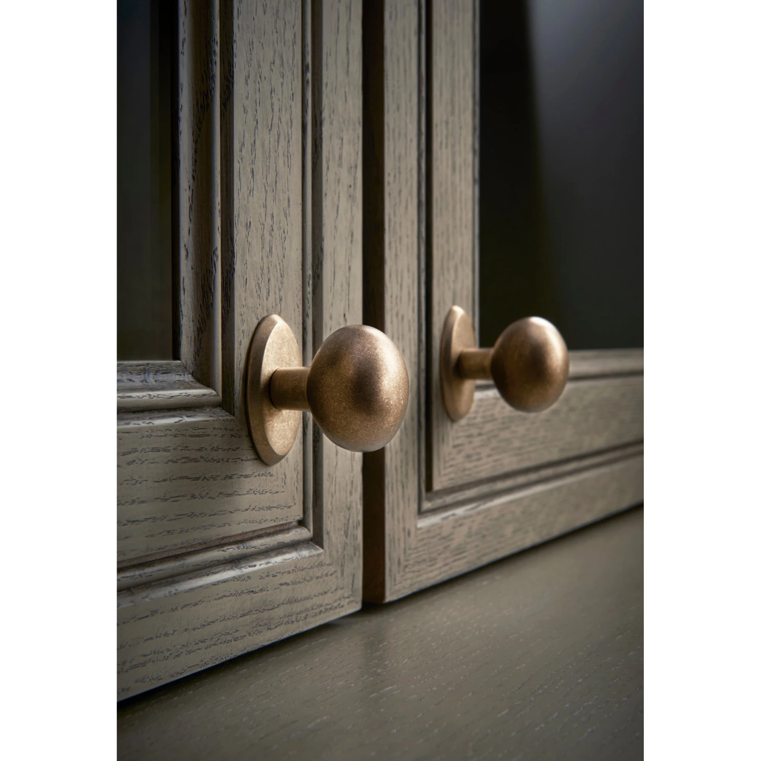 Top Knobs Rounded 1-3/8 Inch Mushroom Cabinet Knob From The Aspen Collection Mahogany Bronze 9 Top Knobs Rounded 1-3/8 Inch Mushroom Cabinet Knob From The Aspen Collection Mahogany Bronze - Image 7